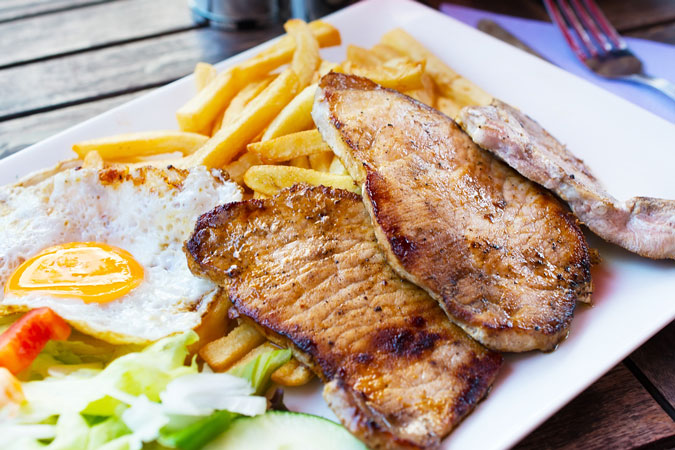 steak-eggs-fries